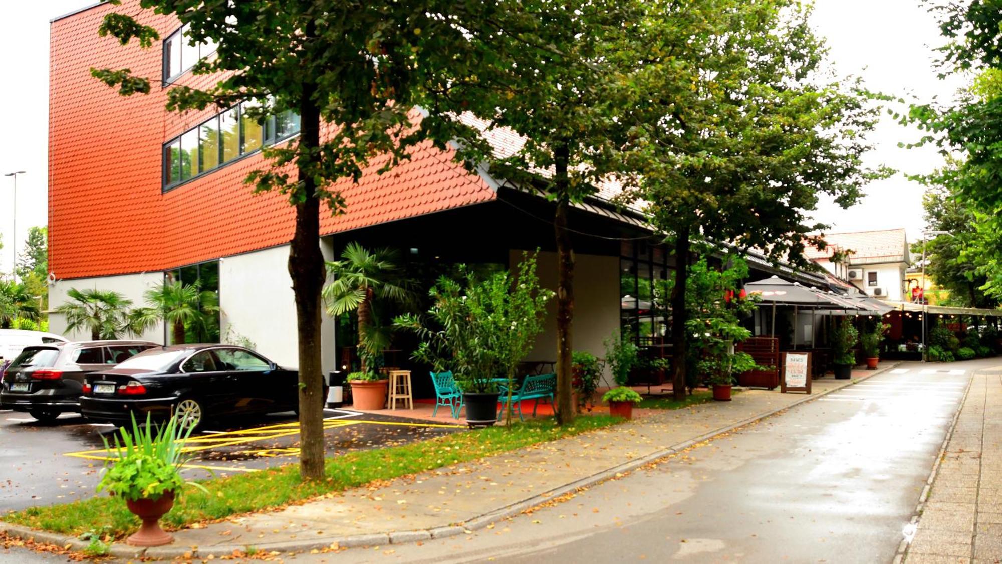 Bed And Breakfast Portal Ljubljana Luaran gambar